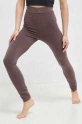 Fila legginsy Charlieu damskie kolor fioletowy gładkie. Fioletowe legginsy Fila, bez wzorów, z bawełny. Za 259.99 zł.