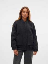 Vero Moda Kurtka "Amber" w kolorze czarnym rozmiar: XL. Czarne kurtki Vero Moda, xl, bez wzorów, bez kaptura. Za 159.82 zł.