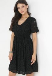 Czarna Sukienka Gelarissa. Czarne sukienki Born2be, m, bez wzorów, z bawełny, boho, bez kołnierzyka, bez ramiączek, mini. W wyprzedaży za 136.49 zł.