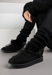 Czarne Śniegowce na Grubej Podeszwie z Futerkiem i Przeszciami Linafra. Czarne śniegowce Born2be, bez wzorów, z jeansu, bez zapięcia. Za 99.99 zł.