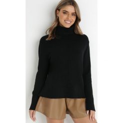 Czarny Golf Oligante. Czarne swetry Born2be, s, bez wzorów, z dzianiny, bez ramiączek. W wyprzedaży za 90.99 zł.