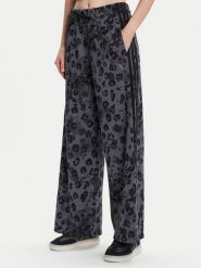 Adidas Spodnie dresowe Animal Print 3-Stripes JM1839 Beżowy. Brązowe spodnie dresowe adidas, bez wzorów, z dresówki. Za 259.99 zł.