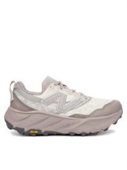 New Balance Buty do biegania Fresh Foam X Hierro v9 WHIER2RF Biały. Białe buty do biegania New Balance, bez wzorów, z materiału, bez zapięcia, do biegania. Za 699.99 zł.