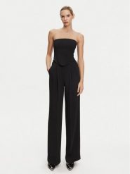 PINKO Kombinezon 104884 A213 Czarny Regular Fit. Czarne sukienki Pinko, bez wzorów, z wiskozy, bez kołnierzyka, bez ramiączek. Za 1,479.00 zł.