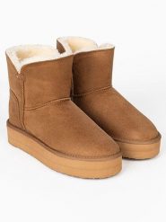 ISLAND BOOT Botki zimowe "Chloe" w kolorze jasnobrązowym rozmiar: 37. Brązowe botki Island Boot, bez wzorów, bez obcasa, bez zapięcia. Za 153.71 zł.