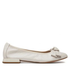 Baleriny Caprice. Baleriny Caprice, bez wzorów, bez obcasa, bez zapięcia. Za 429.99 zł.