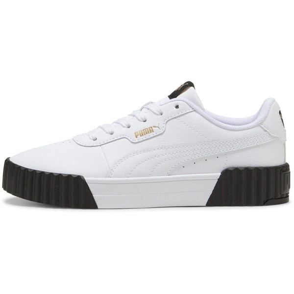 Buty sportowe Puma Carina 3.0. Białe buty sportowe lifestyle Puma, bez wzorów, ze skóry ekologicznej, sportowe, bez zapięcia. Za 279.99 zł.