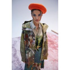 Medicine - Parka Eviva L'arte. Płaszcze MEDICINE, l, bez wzorów, z materiału, bez kaptura. W wyprzedaży za 249.90 zł.