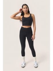 Soaked in Luxury Top w kolorze czarnym rozmiar: S. Czarne topy Soaked in Luxury, s, bez wzorów, bez kołnierzyka, bez ramiączek. Za 101.23 zł.