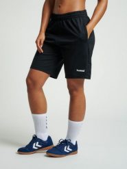 Spodenki bawełniane sportowe damskie Hummel Go Cotton Bermuda Shorts Woman. Czarne szorty sportowe Hummel, bez wzorów, z bawełny, z standardowym stanem, do piłki ręcznej. Za 170.75 zł.