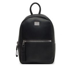 Plecak Tommy Jeans. Czarne plecaki Tommy Jeans, bez wzorów, z jeansu, bez dodatków. Za 249.99 zł.