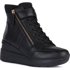 Botki damskie czarne Geox D168LE D Zosma 38. Czarne botki Geox, bez wzorów, bez obcasa, bez zapięcia. Za 479.00 zł.