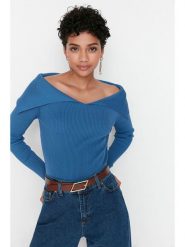 Trendyol Sweter w kolorze niebieskim rozmiar: S. Niebieskie swetry Trendyol, s, bez wzorów, bez ramiączek. Za 56.99 zł.