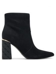 Guess Botki Frenkie FLFFRE LEP10 Czarny. Czarne botki Guess, z aplikacjami, ze skóry, bez obcasa, na słupku, bez zapięcia. Za 449.99 zł.