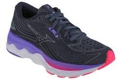 Buty do biegania damskie Mizuno 71 Wave Skyrise W. Szare buty do biegania Mizuno, bez wzorów, z gumy, bez zapięcia, do biegania, mizuno wave. Za 499.99 zł.