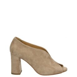 SANDAŁY Z CHOLEWKĄ ARIEL5 AMA ROSE. Czerwone sandały Venezia, bez wzorów, ze skóry, bez obcasa, bez zapięcia. Za 279.00 zł.