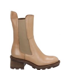 BEŻOWE BOTKI DAMSKIE F226K6 MIN CAMEL. Brązowe botki Venezia, bez wzorów, ze skóry, bez obcasa, bez zapięcia. Za 519.00 zł.