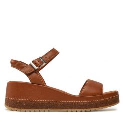 Sandały Clarks. Brązowe sandały Clarks, bez wzorów, bez obcasa, na płaskiej podeszwie, bez zapięcia. Za 679.99 zł.