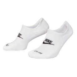 Skarpety Unisex Dla Dorosłych Everyday Plus Z Amortyzacją (zestaw 3 Sztuk). Białe skarpetki Nike, bez wzorów, trekkingowe. Za 125.99 zł.