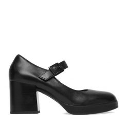 Czółenka Lasocki. Czarne czółenka Lasocki, bez wzorów, bez obcasa, bez zapięcia. Za 239.99 zł.