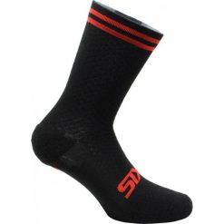 Skarpety rowerowe Merinos Socks. Czarne skarpetki SIXS, bez wzorów, ze skóry. Za 157.50 zł.