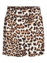 Vero Moda Szorty "Easy" w kolorze biało-jasnobrązowym rozmiar: L. Białe szorty Vero Moda, bez wzorów, z wiskozy. Za 80.95 zł.