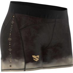 Legginsy fitness krótkie damskie Smmash Goddess. Czarne legginsy SMMASH, bez wzorów, sportowe, krótkie. Za 119.00 zł.