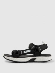 4F Sandały SVING damskie - czarne 39. Czarne sandały 4f, bez wzorów, z gumy, wakacyjne, bez obcasa, bez zapięcia. Za 199.99 zł.