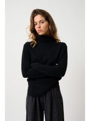 AUTHENTIC CASHMERE Kaszmirowy golf "Fornet" w kolorze czarnym rozmiar: L. Czarne swetry AUTHENTIC CASHMERE, l, bez wzorów, z kaszmiru, bez ramiączek. Za 339.80 zł.