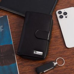 Portfel skórzany damski duży pionowy RFiD skóra klasyk czarny Beltimore A07. Czarne portfele bez wzorów, ze skóry. Za 69.90 zł.