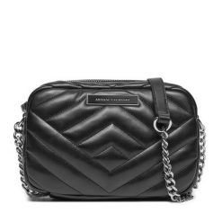 Torebka Armani Exchange. Czarne kopertówki Armani Exchange, bez wzorów, wizytowe, bez dodatków. Za 379.99 zł.