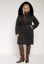 Czarna Pikowana Kurtka z Kapturem z Futrem i Wiązanym Paskiem Mevinatia. Czarne kurtki Born2be, na zimę, l, bez wzorów, z dzianiny, klasyczne, z kapturem. Za 339.99 zł.