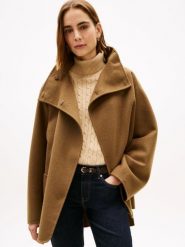 Tommy Hilfiger Krótki wełniany płaszcz Kobiety Wełna brązowy, S/M. Brązowe płaszcze Tommy Hilfiger, m, bez wzorów, z wełny, bez kaptura. Za 849.95 zł.