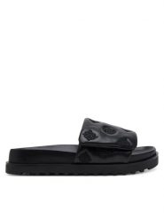 Guess Klapki FLJFA2ELE19 Czarny. Czarne klapki Guess, z aplikacjami, ze skóry, bez obcasa, bez zapięcia. Za 299.99 zł.