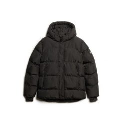 Damska kurtka z kapturem Superdry. Czarne kurtki Superdry, na zimę, bez wzorów, z puchu, z kapturem. Za 632.35 zł.