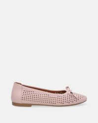 AŻUROWE BALERINY Z KOKARDĄ 356107 CAMEO. Baleriny Venezia, w ażurowe wzory, ze skóry, bez obcasa, bez zapięcia. Za 299.00 zł.