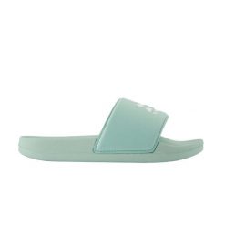 Klapki damskie Le Coq Sportif. Zielone klapki Le Coq Sportif, bez wzorów, z materiału, eleganckie, bez obcasa, bez zapięcia. Za 189.50 zł.