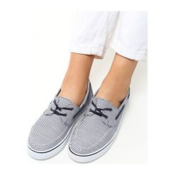 Granatowe Tenisówki Cold Water. Trampki marki Sinsay. Za 49.99 zł.