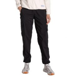 Wodoodporne Spodnie Natales Cargo Dla Kobiet. Czarne spodnie dresowe Craghoppers, bez wzorów. Za 332.99 zł.