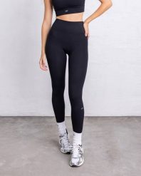 Legginsy z wysokim stanem Essential Sporty - Czarny. Czarne legginsy JOY STUDIO, bez wzorów, z materiału, sportowe, długie. Za 243.00 zł.