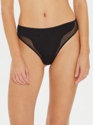 Undress Code Stringi Oh Mon Dieu 730 Czarny. Czarne stringi Undress Code, bez wzorów, z syntetyku. Za 119.99 zł.