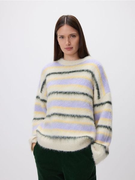Sweter w paski - wielobarwny. Swetry Reserved, l, bez wzorów, z dzianiny, bez ramiączek. Za 179.99 zł.