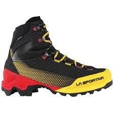 Buty trekkingowe La Sportiva Aequilibrium ST GTX. Czarne buty trekkingowe La Sportiva, bez wzorów, z gumy, bez zapięcia, trekkingowe. Za 1,399.00 zł.