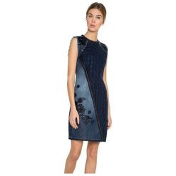 Desigual Kobiety Ubierają Vest Achille 17Wwvd05 5008 (Rozmiar 40). Spódnice marki Desigual. W wyprzedaży za 194.00 zł.