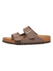 Birkenstock Klapki "Arizona" w kolorze jasnobrązowym rozmiar: 36. Brązowe klapki Birkenstock, bez wzorów, klasyczne, z otwartym noskiem, bez obcasa, bez zapięcia. Za 346.99 zł.