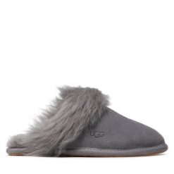 Kapcie Ugg. Szare kapcie UGG, bez wzorów. Za 339.99 zł.