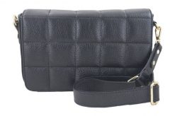 Listonoszka skórzana BARBERINI'S 932-1 czarna. Czarne shopper bag Barberinis, bez wzorów, ze skóry, małe, pikowane, bez dodatków. Za 289.99 zł.