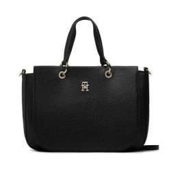Torebka Tommy Hilfiger. Niebieskie torebki klasyczne Tommy Hilfiger, bez wzorów, klasyczne, bez dodatków. Za 419.99 zł.