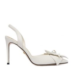 Szpilki GINO ROSSI. Białe szpilki Gino Rossi, bez wzorów, bez obcasa, na szpilce, bez zapięcia. Za 429.99 zł.