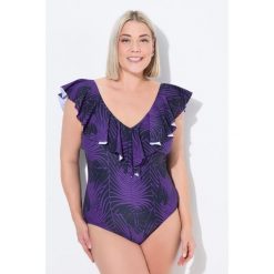Damski Kostium kąpielowy wzór skóra węża miękkie miseczki falbana z recyklingu. Fioletowe stroje jednoczęściowe Ulla Popken, bez wzorów, z elastanu, sportowe. W wyprzedaży za 191.99 zł.